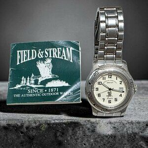 Vintage Men Field & Stream Watch Japan Quartz Date Dial Silver Outdoor Stainless